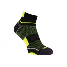 Skriešanas zeķes AVENTO 74OU ZWG 39-42 BLACK / FLUORESCENT YELLOW